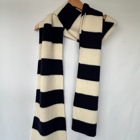 Ann Taylor 100% Cashmere Sweater w/Removable Scarf | Small - Picture 13 of 13